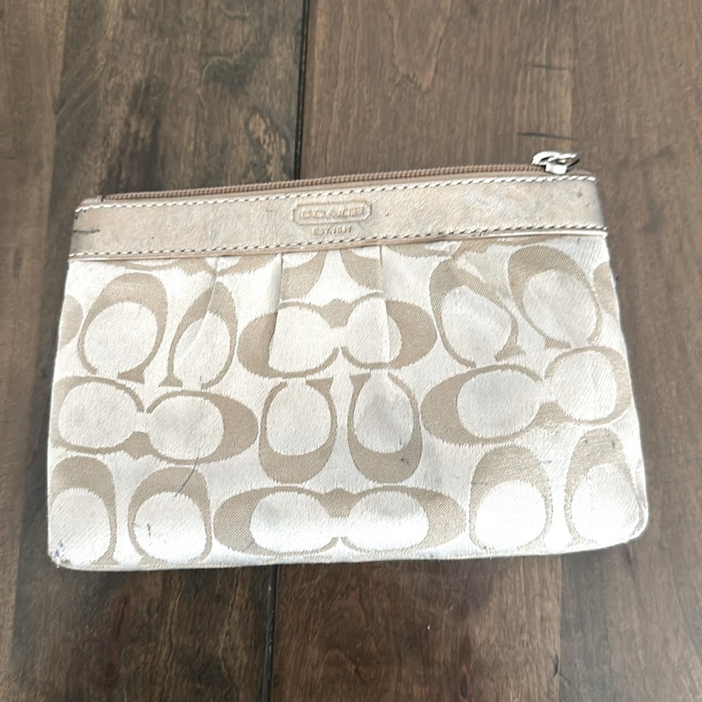 Coach Cream And Beige Canvas and Leather Coin Purse/Wristlet No Strap Used